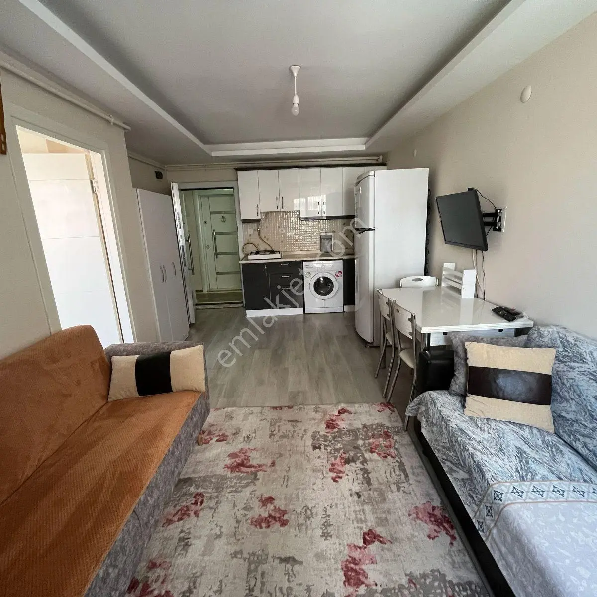 Balıkesir Soma Caddesi Üzeri 1+1 Eşyalı Kiralık Daire - Görsel 13