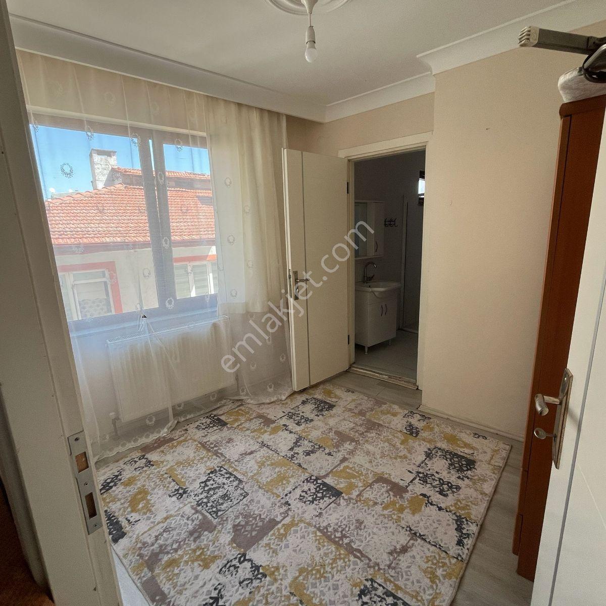 Balıkesir Soma Caddesi Üzeri 1+1 Eşyalı Kiralık Daire - Görsel 6