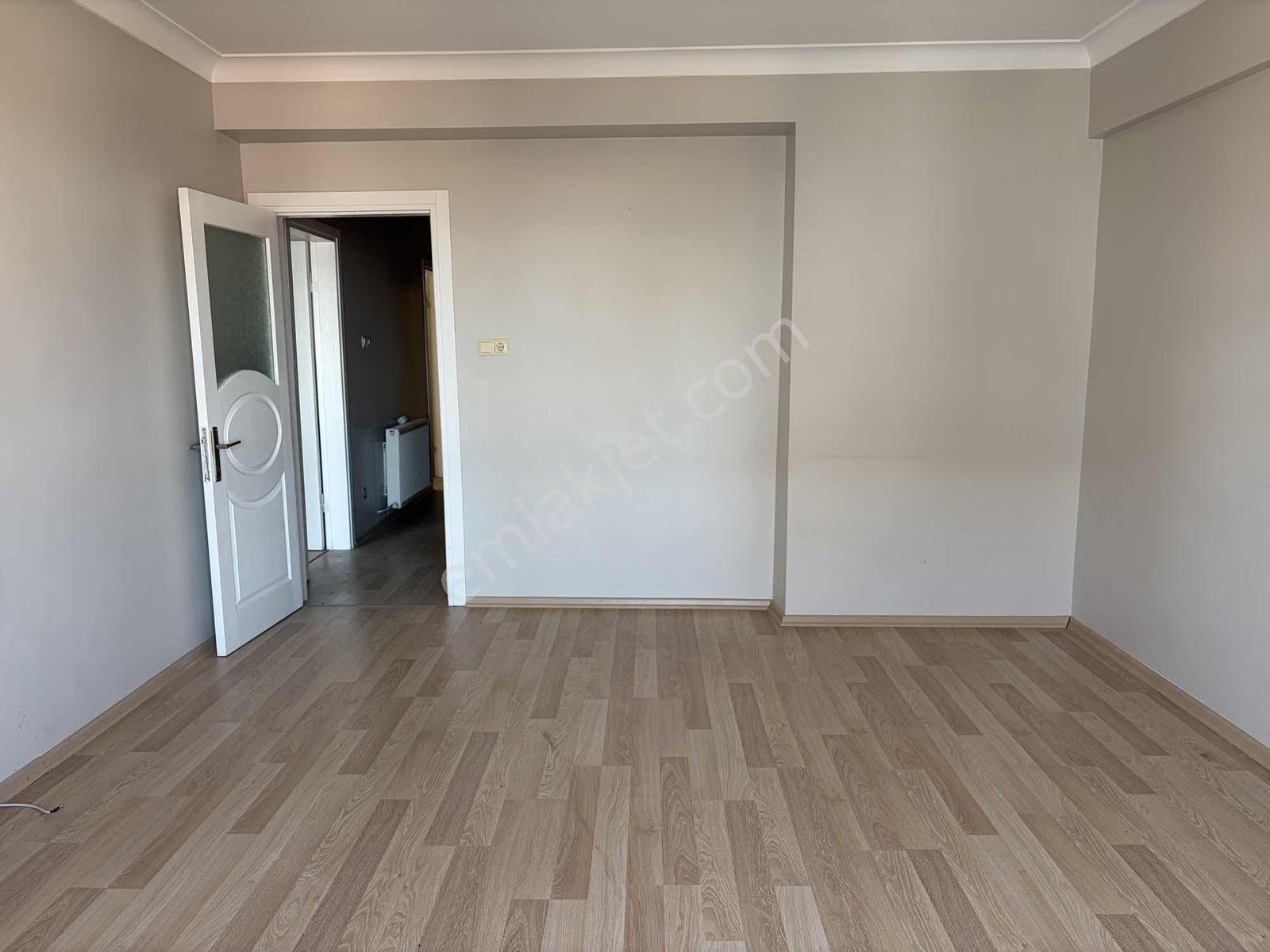 Reşatbey'de Rumeli Caddesi Üzerinde 210 M² Satılık 4+1 Dubleks - Görsel 11
