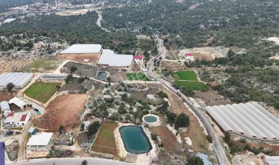 Erdemli Küstüllü Merkezde Villa İmarlı Arsa