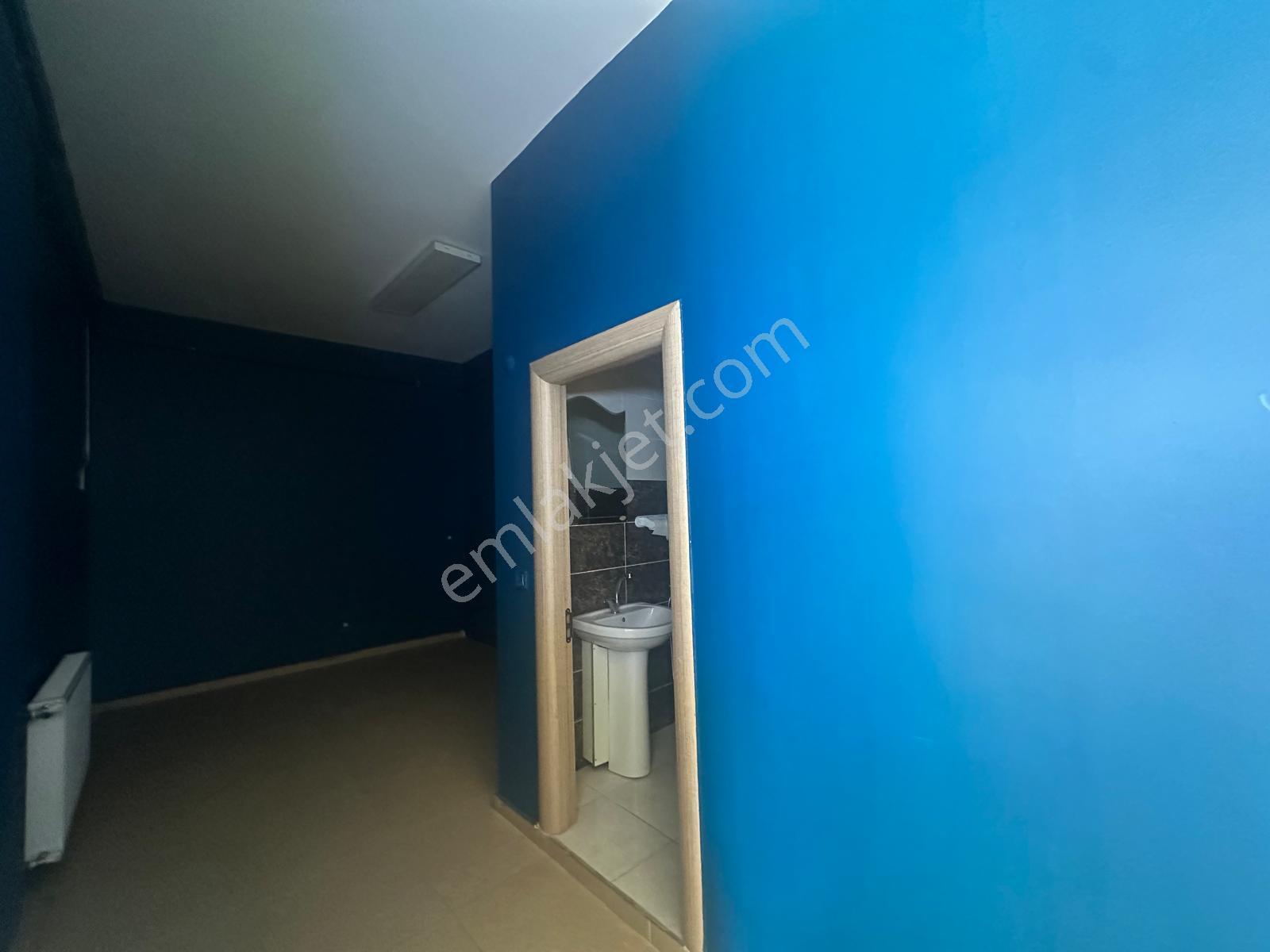 Çekmeköy Kirazlıderede Oldukça Kullanışlı Yeni Binada 60m2dükkan - Görsel 8
