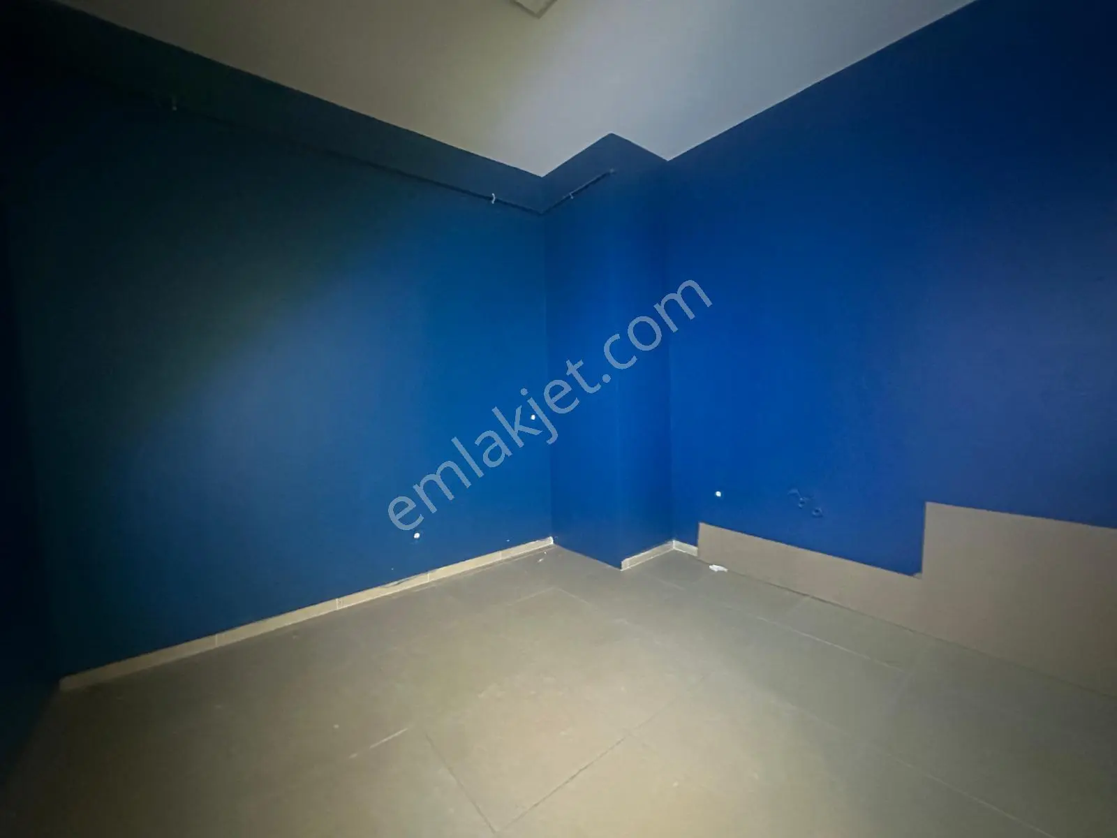 Çekmeköy Kirazlıderede Oldukça Kullanışlı Yeni Binada 60m2dükkan - Görsel 6