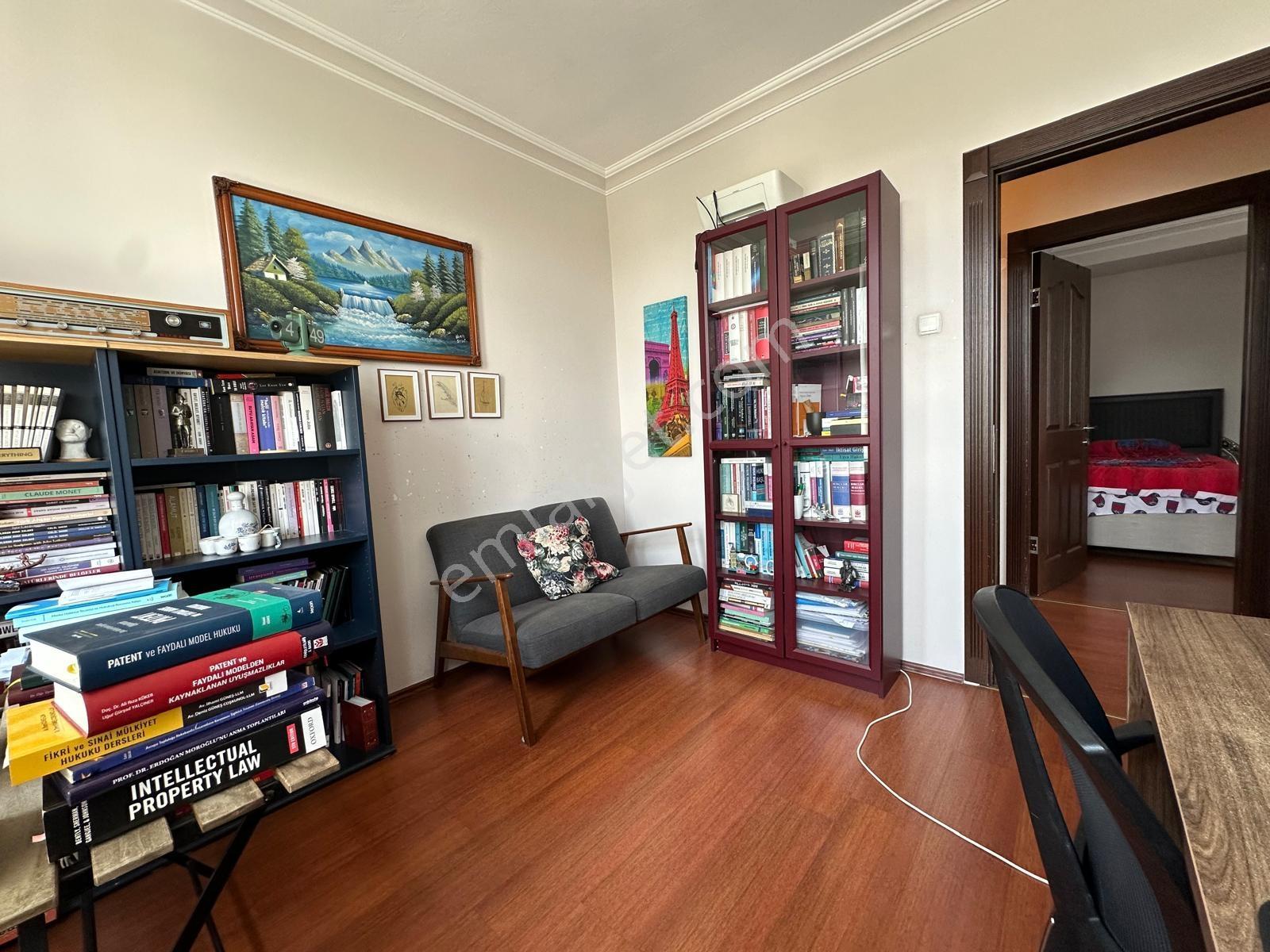 Kuttaş'tan Bahçelievler Metro Karşısı Konak Apt Katta3+1 Kiralık - Görsel 27
