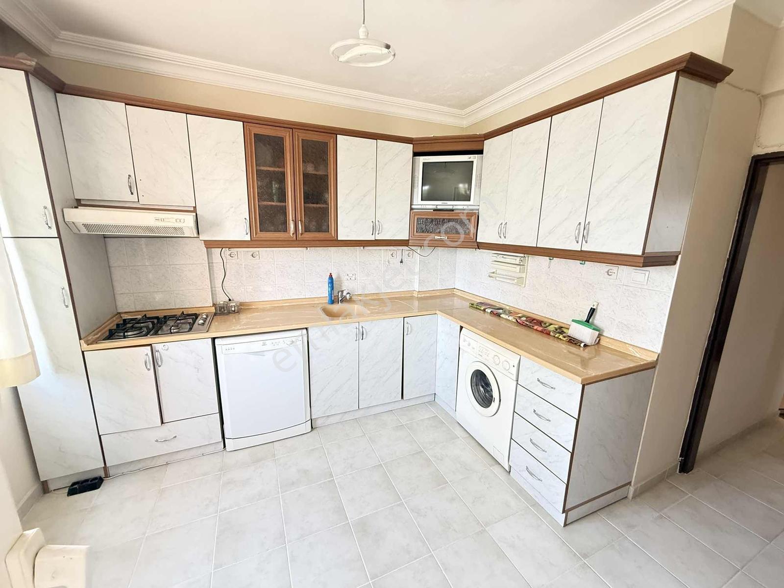Bahçeşehir Esenkent Kamelya Evlerinde Satılık 3+1 Daire - Görsel 21