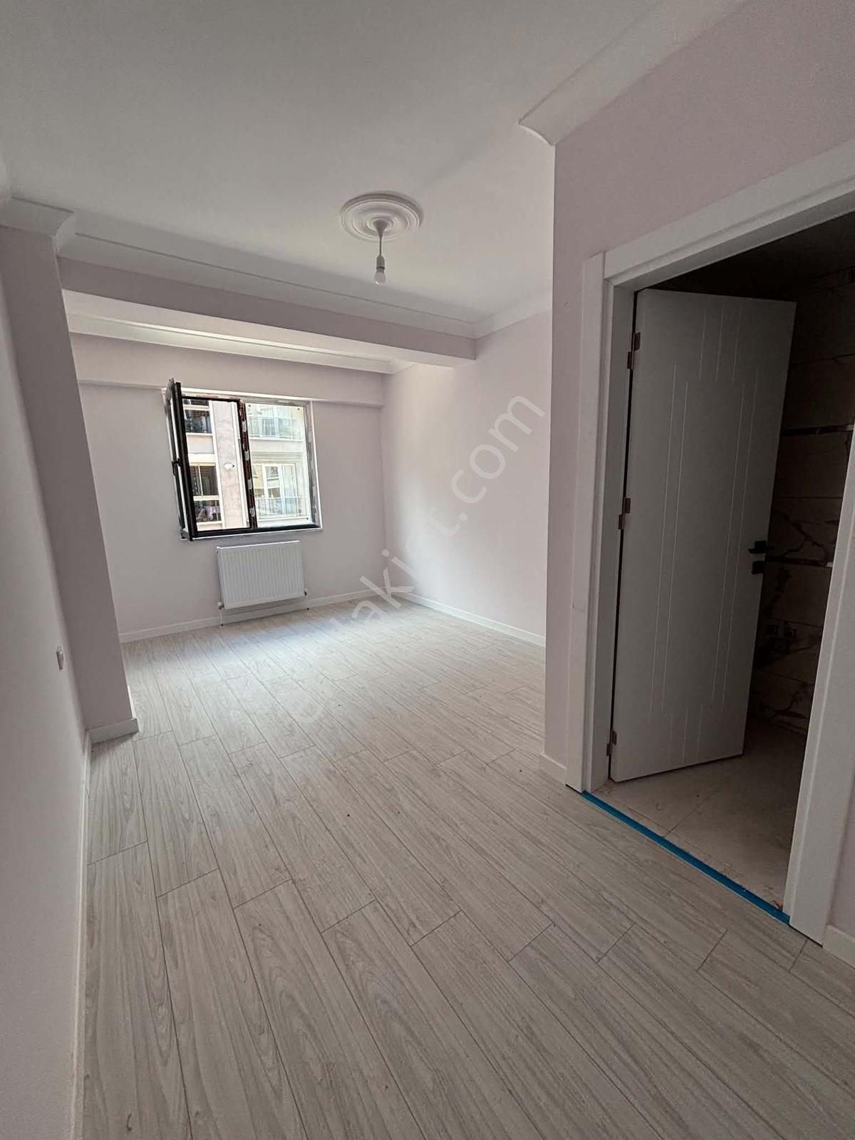 Duru Kent Karşısı Satılık 3+1 Ebeveyn Banylo Daire - Görsel 18
