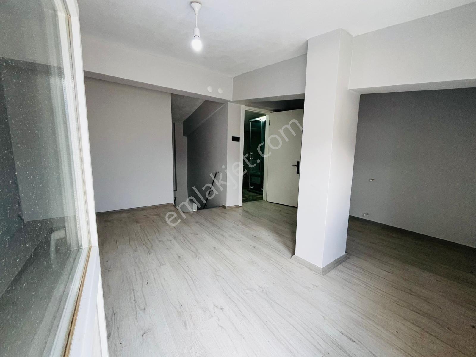 Hürriyet Mah. 3+1 145m2 Arakat Teraslı Dublex Full Yapılı Daire - Görsel 28
