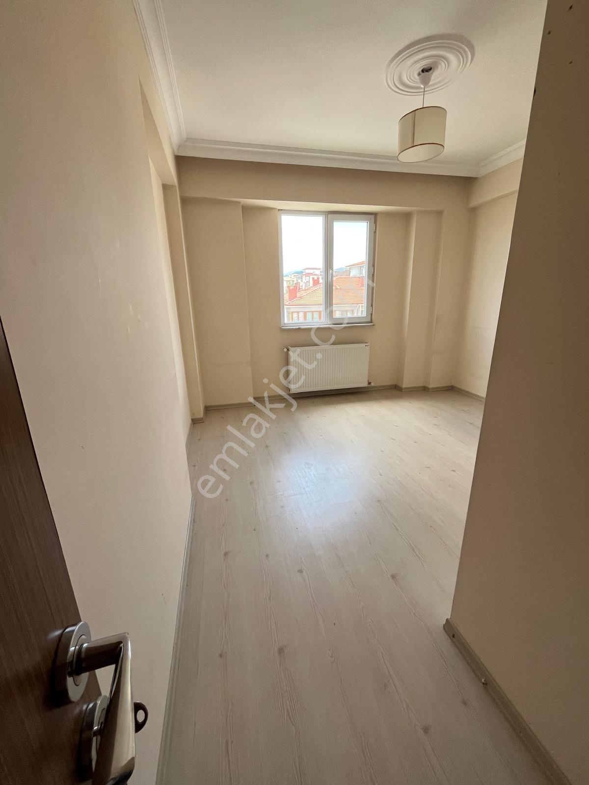 Elit Emlak'tan A.tokatlı'da Kiralık 3+1 Daire - Görsel 25