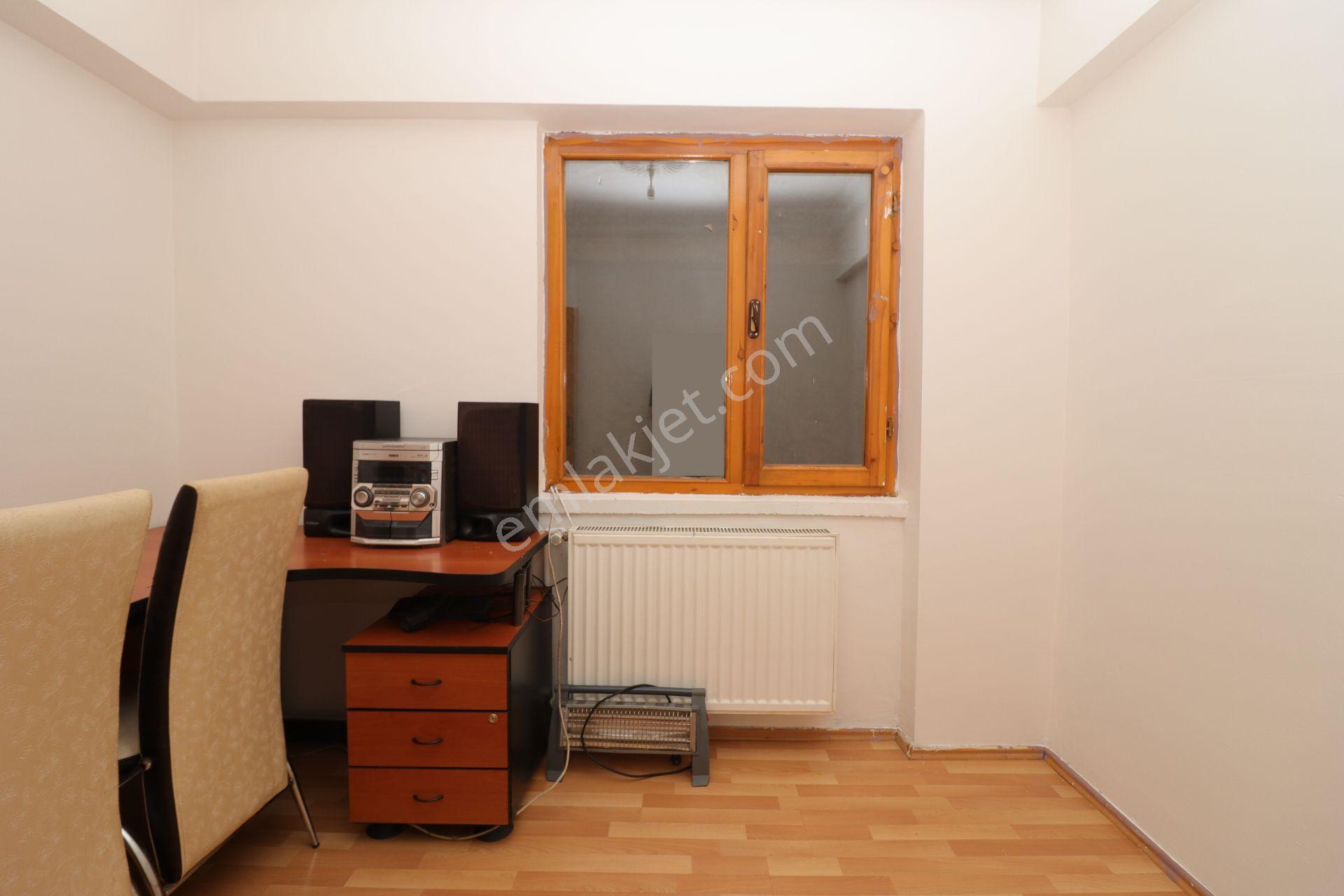Akif'ten Elvankent 14.cadde'de Ön Cephe 3+1 Eşyalı Kiralık Daire - Görsel 22