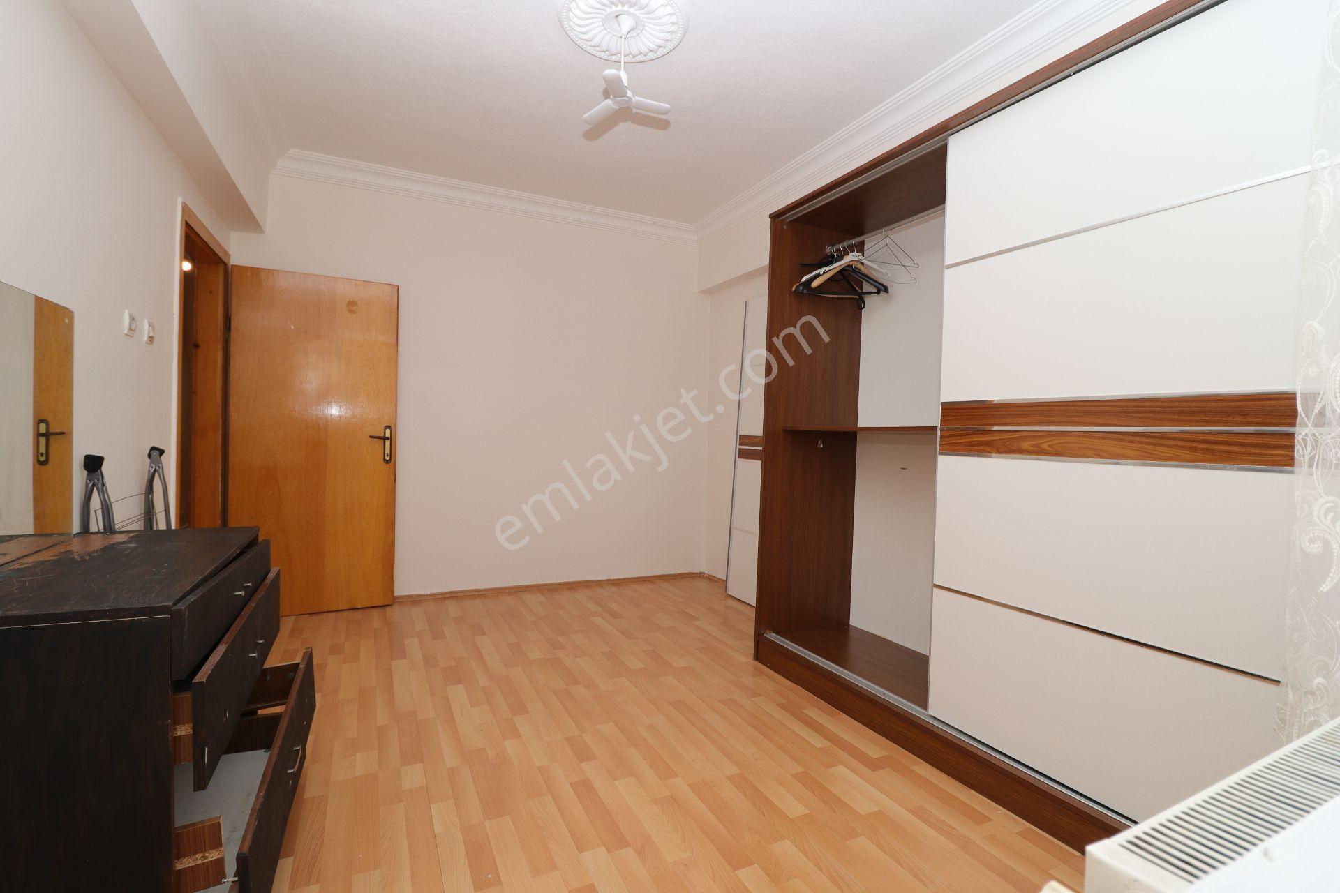Akif'ten Elvankent 14.cadde'de Ön Cephe 3+1 Eşyalı Kiralık Daire - Görsel 27