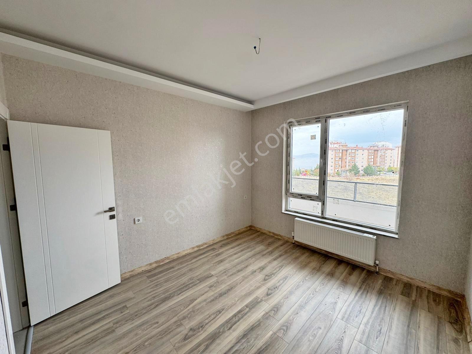 Yapracık Atayurt Mahallesi Kiralık Merkezde Ara Kat 2+1 Daire - Görsel 15