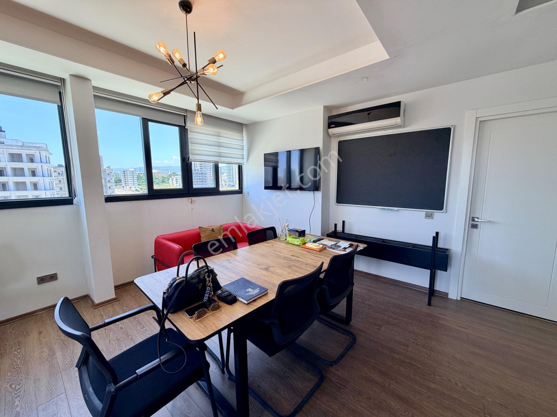 Ritim Ofis'te Kiralık Eşyalı Güney Köşe Ofis - Görsel 23