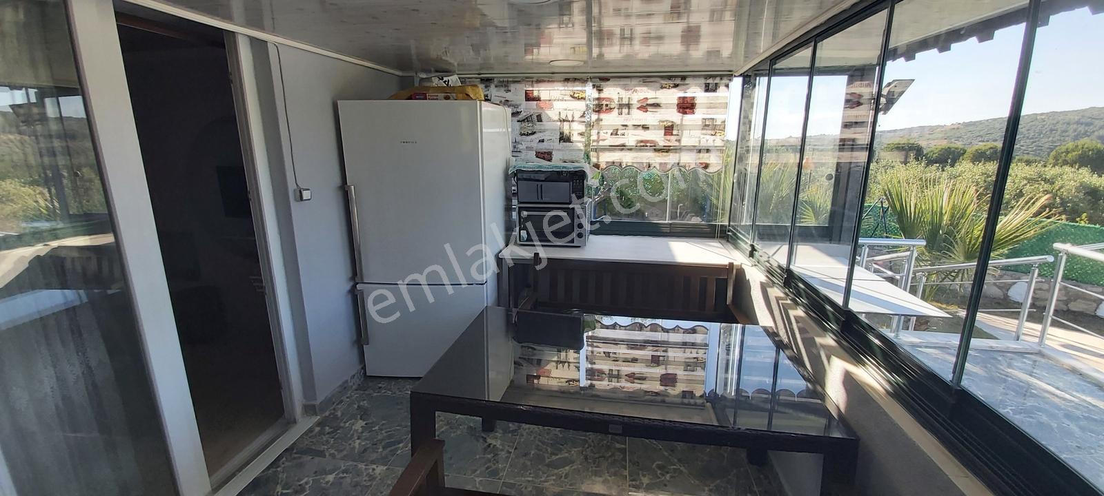 Ağaçlıda Havuzlu, Tek Katlı, Eşyalı, Müstakil Ev - Görsel 12