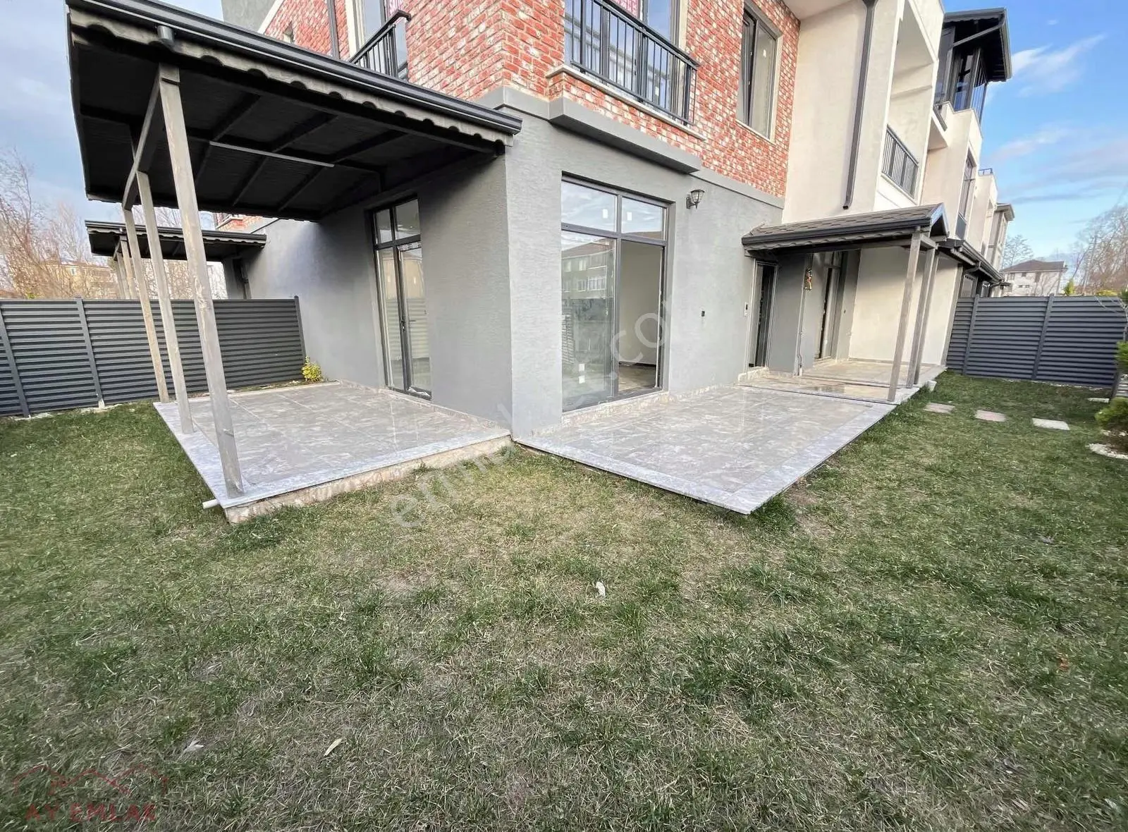 Çarşı Merkezde Mutfak Ayrı 200m2 5+1 Ultra Lüks Tripleks Villa. - Görsel 3