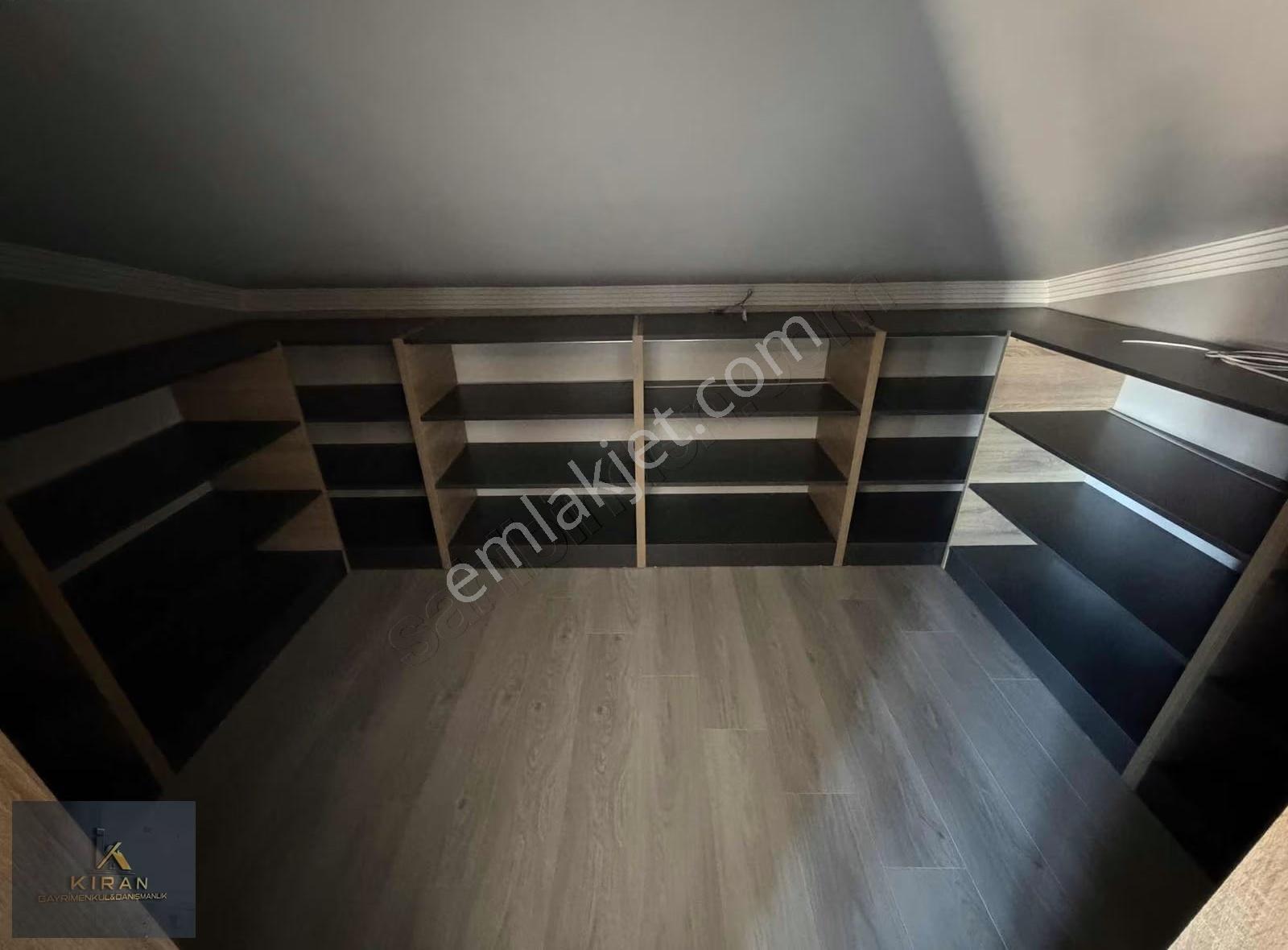Yenişakran Sayfiye Mah. Satılık 4+1 Geniş Bahçeli Villa - Görsel 11