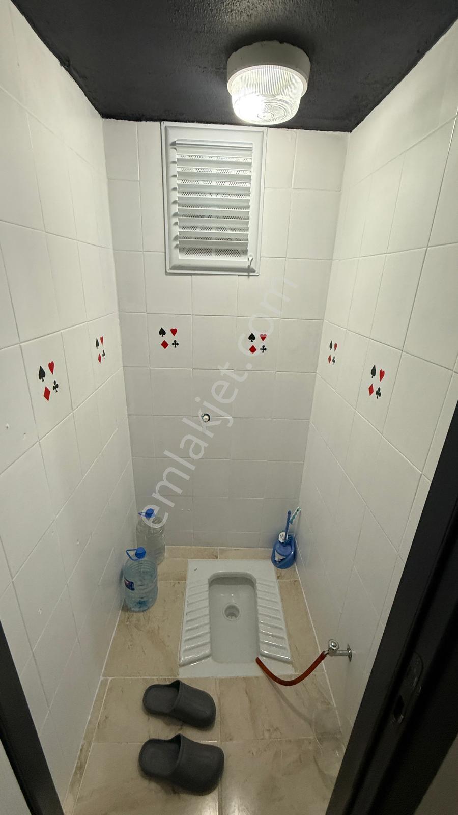 E\reşadiye Mah 2+1 25yıllık 100m2 1.kat Çift Balkon 2.300.000 - Görsel 6