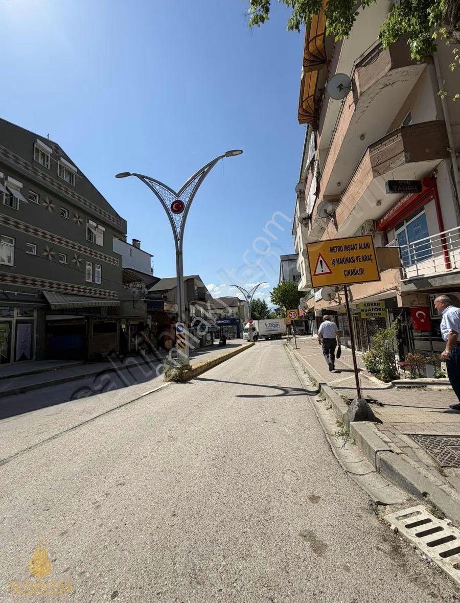 Derince Merkez Kent Meydanında Kiralık Dükkan - Görsel 6