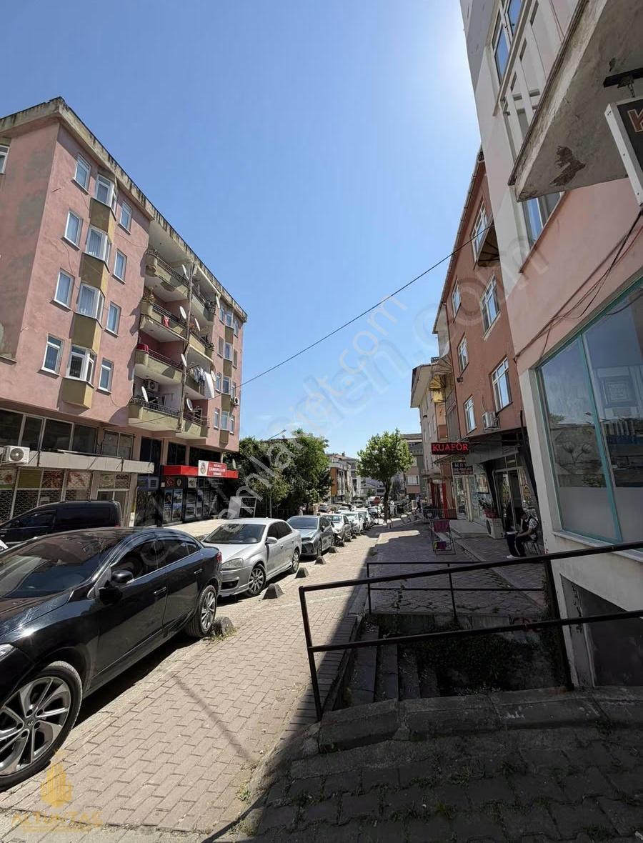 Derince Merkez Kent Meydanında Kiralık Dükkan - Görsel 7