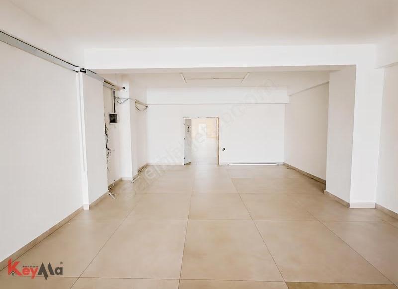 Elazığ Yolu'nda Liva Plaza 422 M² Asma Katlı - Park Alanlı - Görsel 5