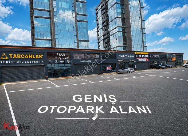 Elazığ Yolu'nda Liva Plaza 422 M² Asma Katlı - Park Alanlı