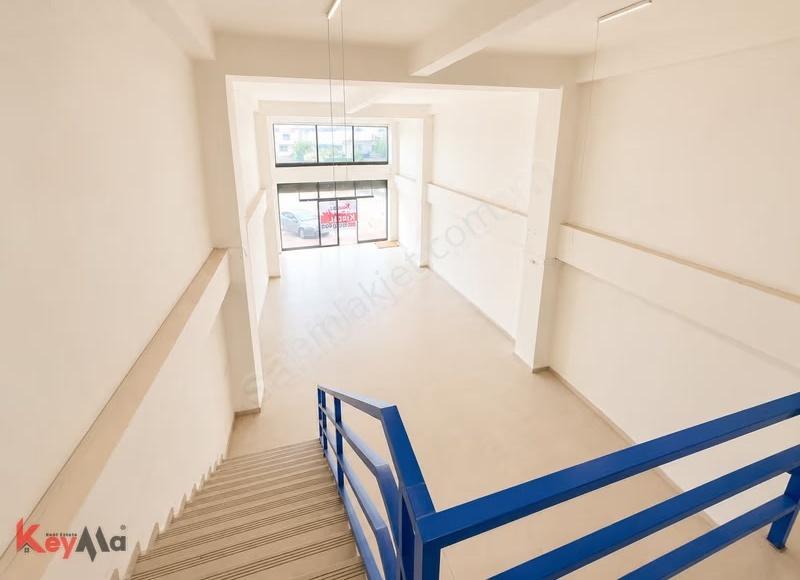 Elazığ Yolu'nda Liva Plaza 422 M² Asma Katlı - Park Alanlı - Görsel 2