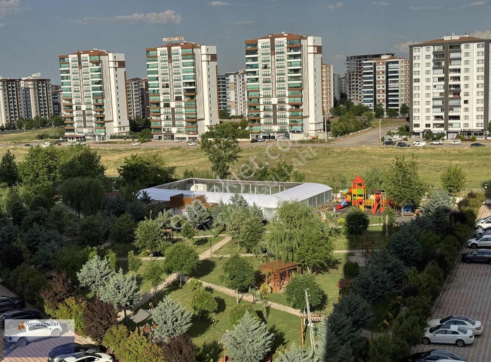 Necaroğullarından Mastfıroş Caddesi 4,5+1 Ultra Lüks Daire - Görsel 27