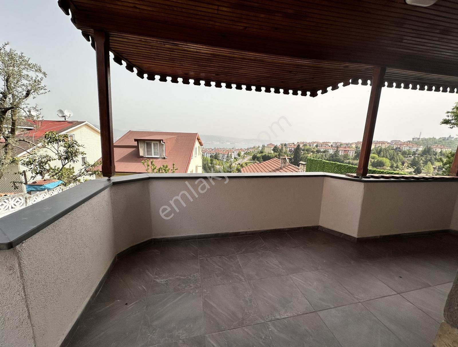 Remax Advantage Gölcük Donanma Mh. Deniz Manzaralı Satılık Villa - Görsel 10