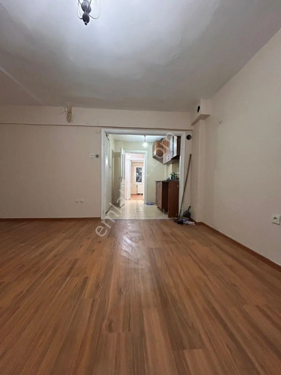 Net'ten Üsküdar'da Kiralık 2+1 - Görsel 3