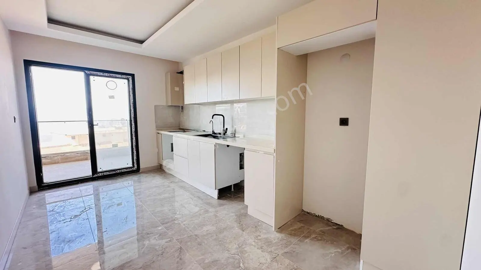 Setelden Park Levent Sitesi Deniz Manzaralı Satılık 3+1 Daire - Görsel 3