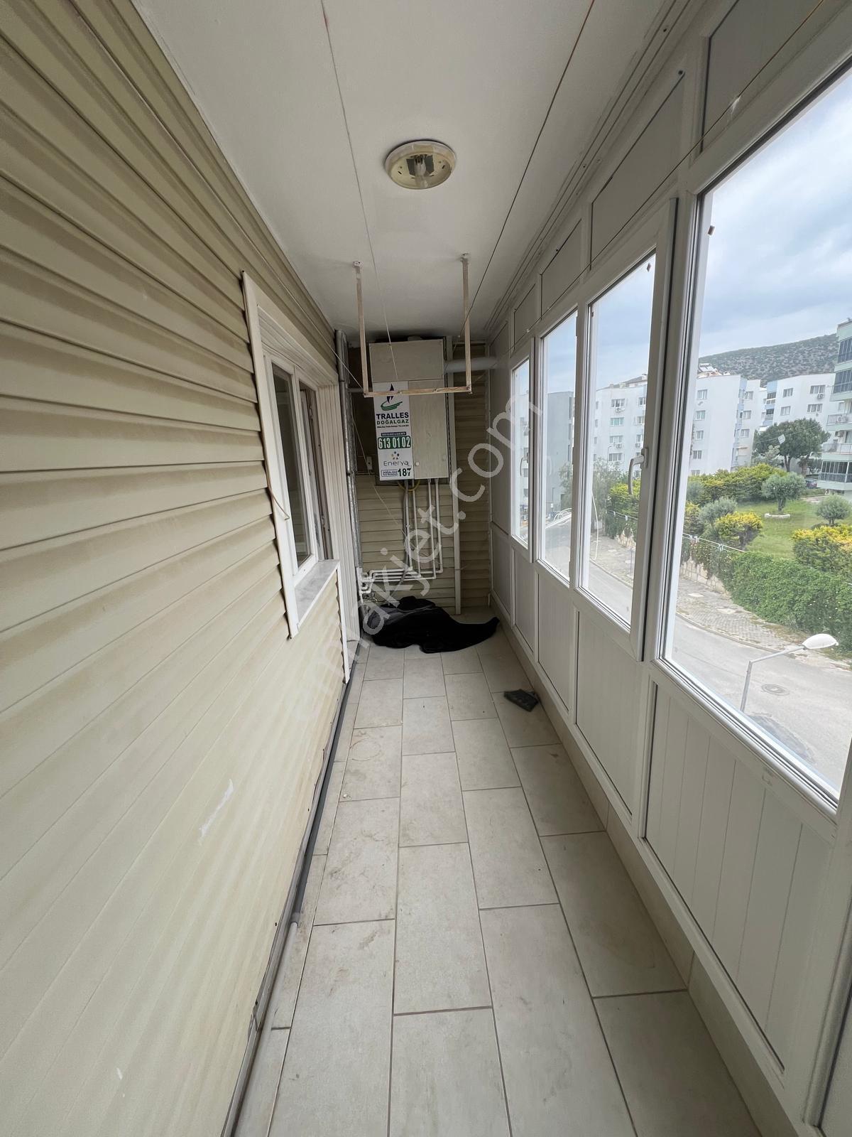 Ege Mahallesinin En Güzel Konumunda Deniz Manzaralı Geniş Ferah 3+1 Kiralık Daire - Görsel 19