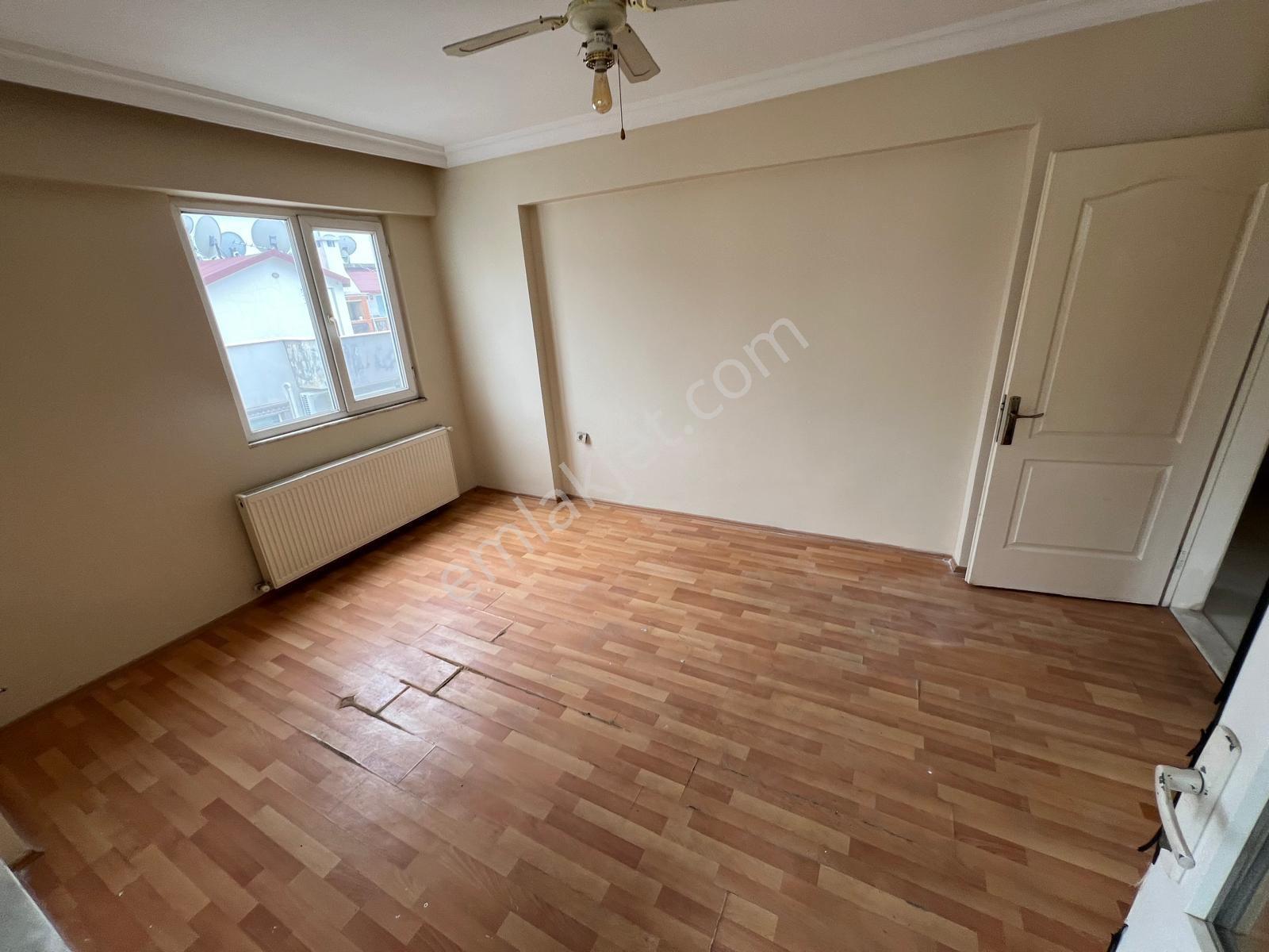 Ege Mahallesinin En Güzel Konumunda Deniz Manzaralı Geniş Ferah 3+1 Kiralık Daire - Görsel 14