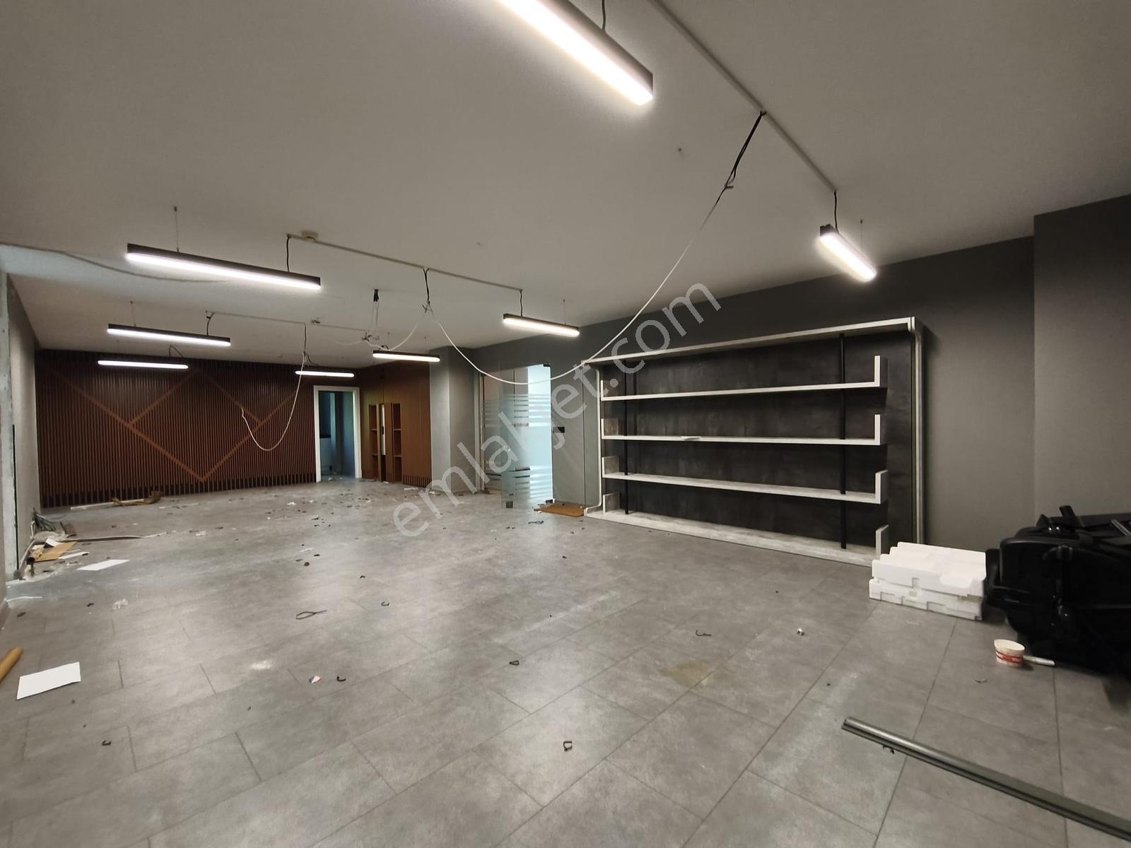 Çağrı Emlak' Tan Fener Caddesi Fener Plazada Kiralık Ofis - Görsel 16