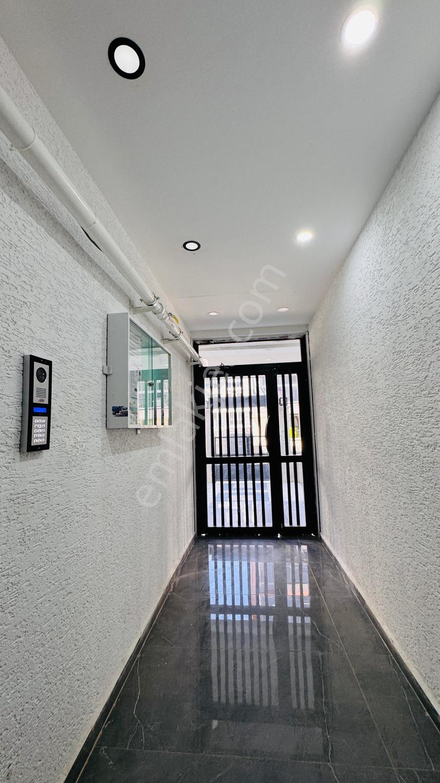 Redstone'dan Hatipte 2+1 Yüksek Giriş Bahçe Kullanımlı Boş Daire - Görsel 17