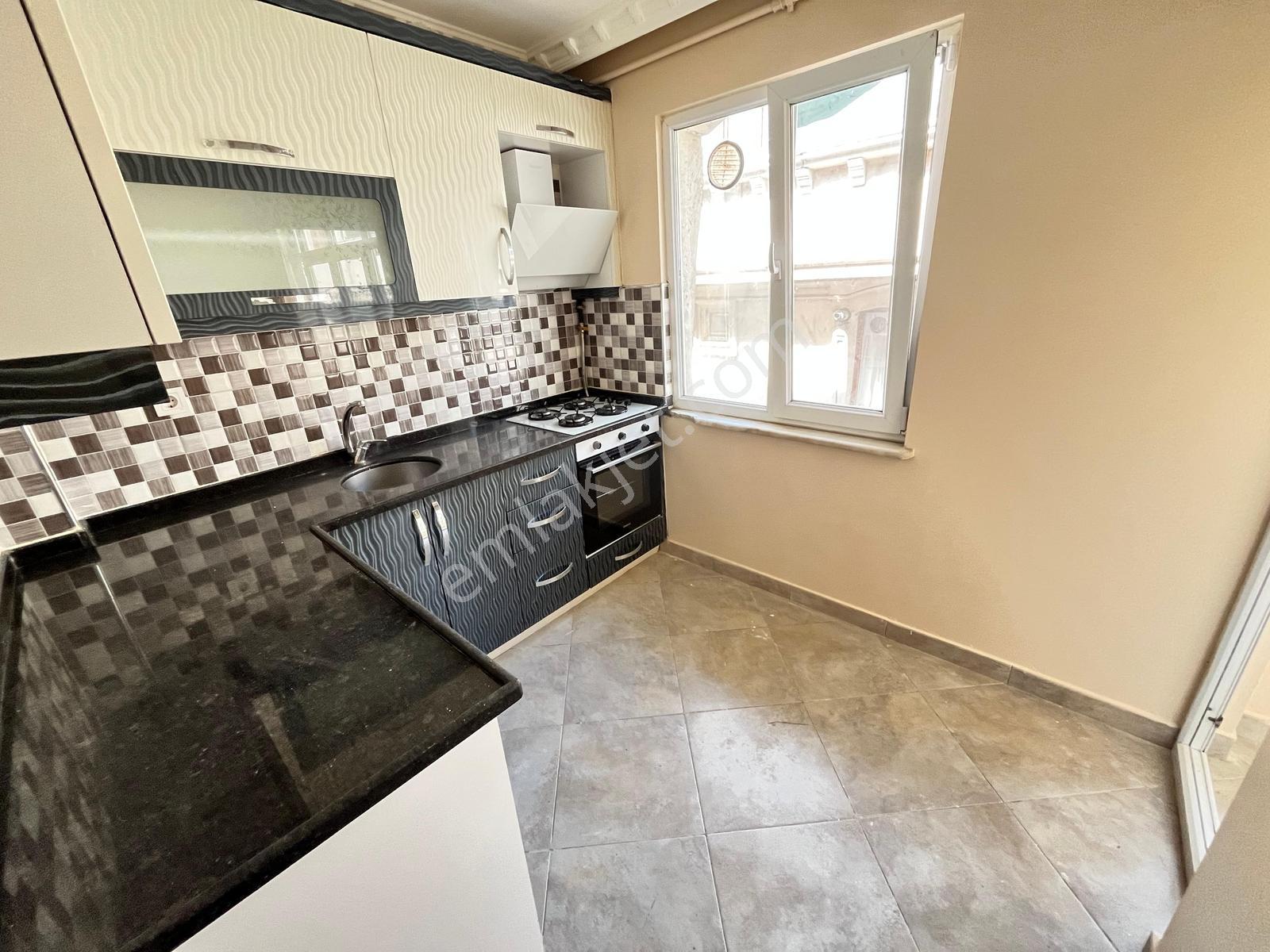 Eski Habipler Mah Merkezi Konumda Satılık 3+1 180m2 4.kat Daire - Görsel 7