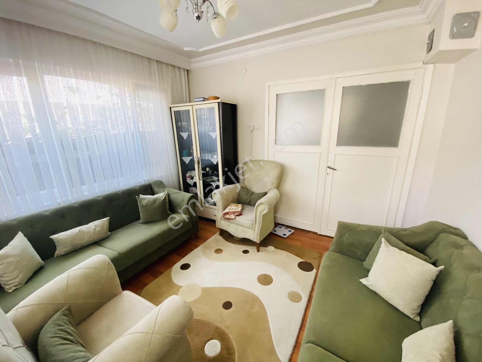 Adapazarı Yenigün De 182m2 Arsa İçinde İki Katlı Ev Garajlı Köşe - Görsel 28