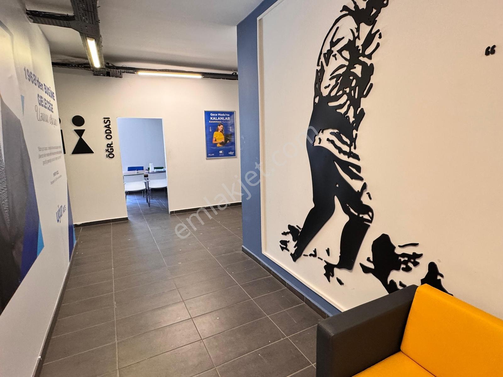 Çağrı Emlak' Tan Fener Caddesi Fener Plazada Kiralık Ofis - Görsel 15