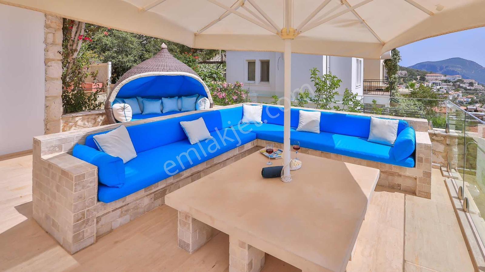 Kalkan Kalamar Koyunda Muhteşem Deniz Manzaralı Lüks 6+1 Villa - Görsel 24