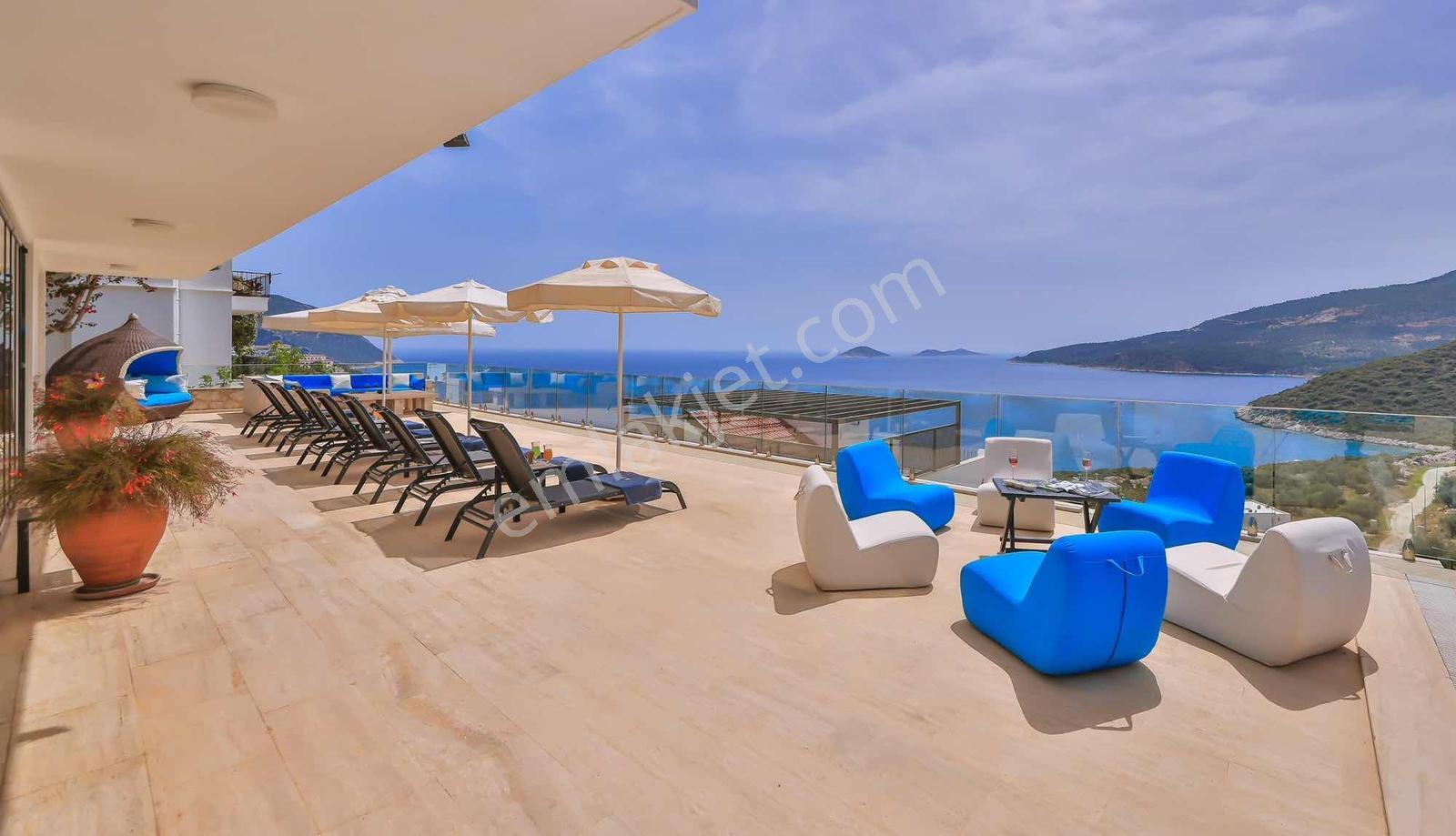 Kalkan Kalamar Koyunda Muhteşem Deniz Manzaralı Lüks 6+1 Villa - Görsel 39