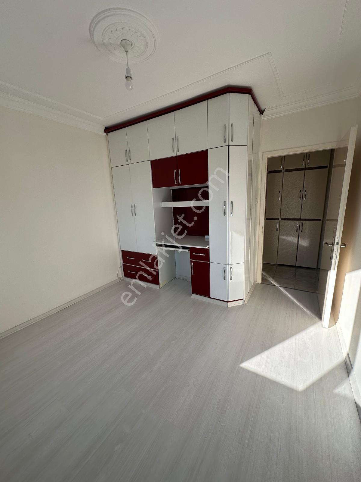 Serkentte Full Yapılı Sıfır Daire Gibi Temiz Kiralık 3+1 Daire - Görsel 9