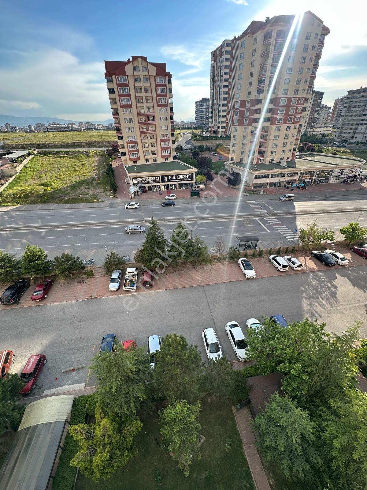 Serkentte Full Yapılı Sıfır Daire Gibi Temiz Kiralık 3+1 Daire - Görsel 2