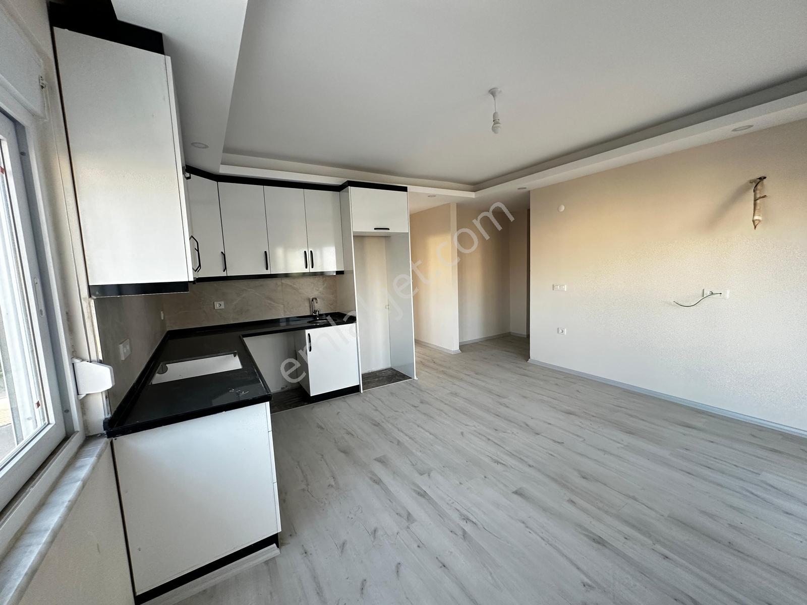 Gazi Mahallesi'nde Sıfır Binada Kiralık 2+1 Daire - Görsel 12