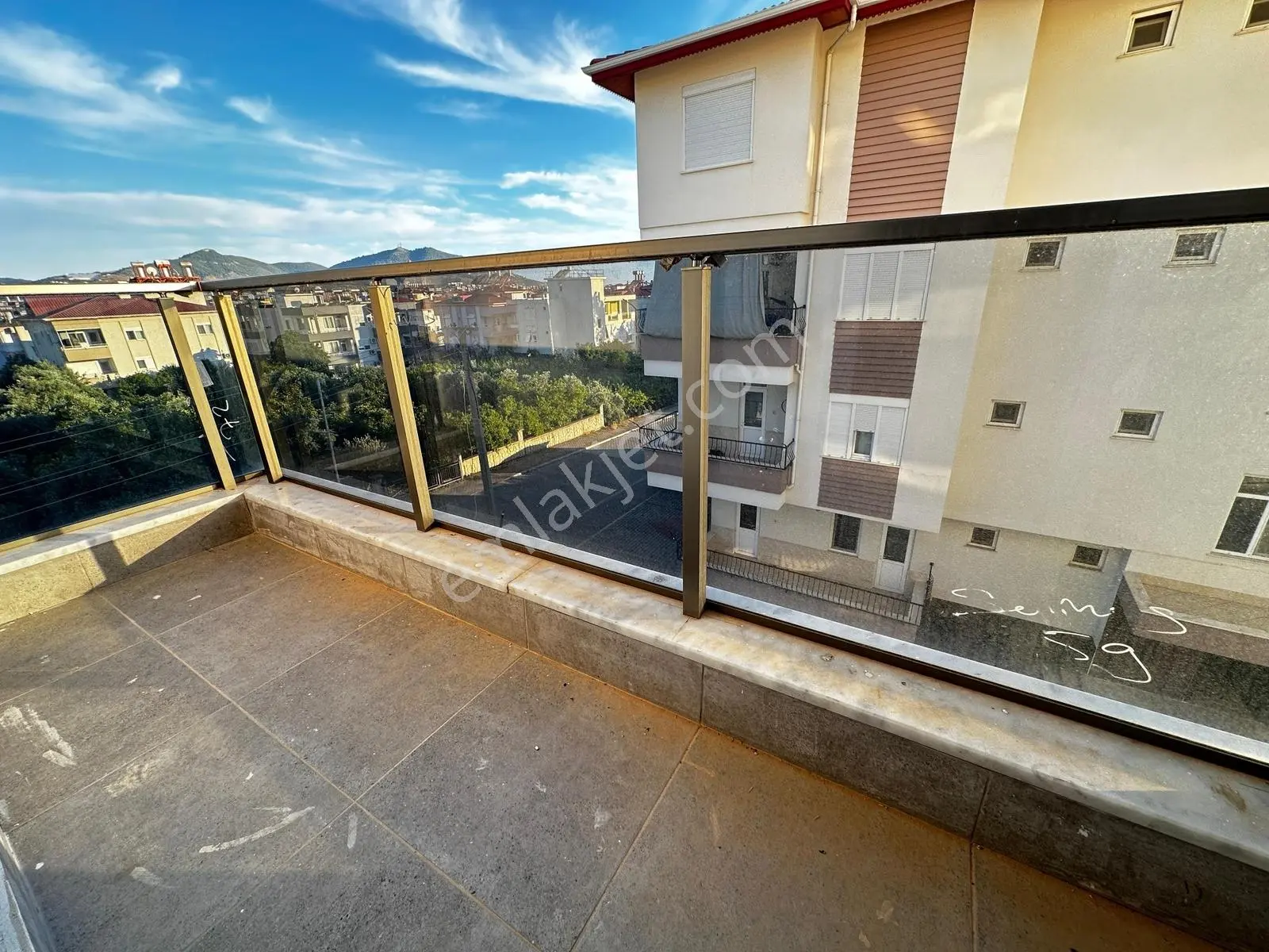 Gazi Mahallesi'nde Sıfır Binada Kiralık 2+1 Daire - Görsel 15