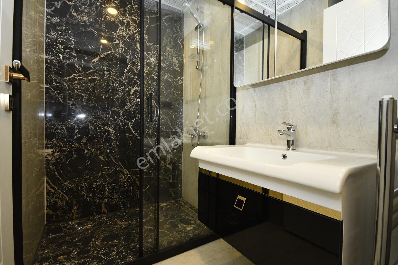 Göktaş'tan Şık Tasarımlı Modern Sitede K.garajlı Ultra Lüx 4+1 - Görsel 33