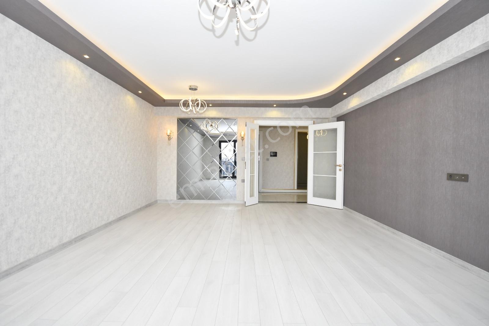 Göktaş'tan Şık Tasarımlı Modern Sitede K.garajlı Ultra Lüx 4+1 - Görsel 9