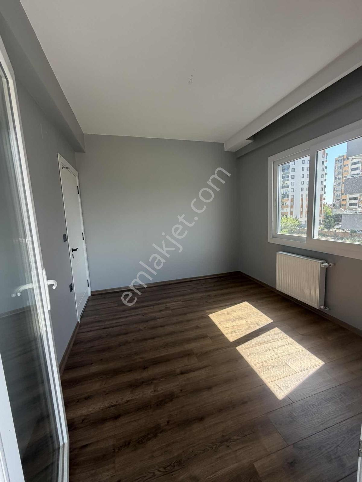 Aydınlarda Azkatlı Özdemir Tuana 5 Sitesi K.mutfak 3+1 Satılık D - Görsel 27