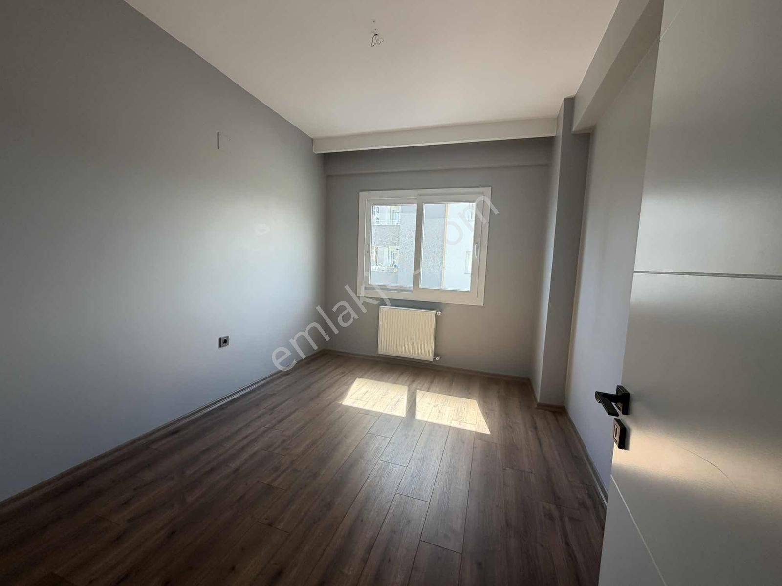 Aydınlarda Azkatlı Özdemir Tuana 5 Sitesi K.mutfak 3+1 Satılık D - Görsel 4
