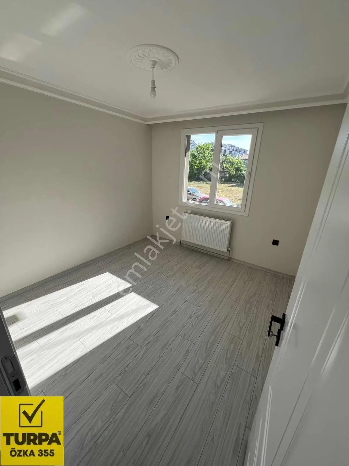 Turpa Özka355 Den Kiralık Merkezi Lüks 1+1 Daire - Görsel 8