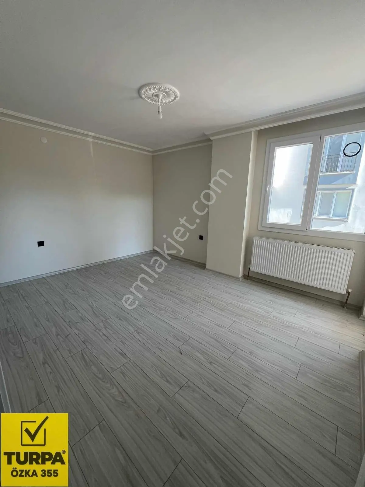 Turpa Özka355 Den Kiralık Merkezi Lüks 1+1 Daire - Görsel 9