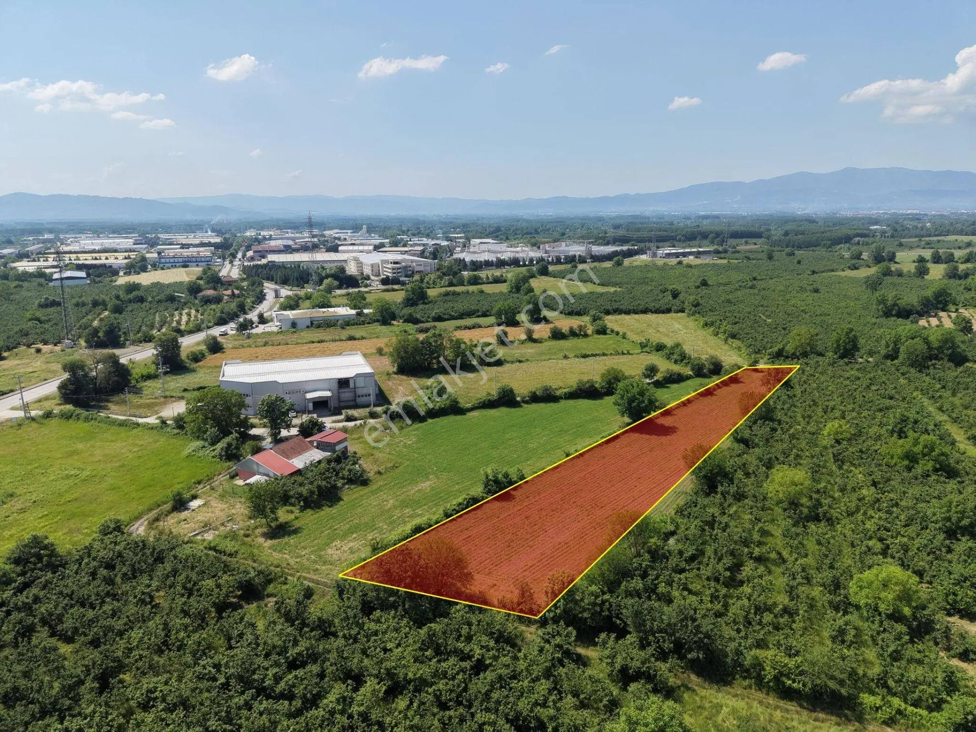 Nv Gayrimenkul | Beyköy / İstiklal Mahallesinde 4736 M2 Satılık Tarla