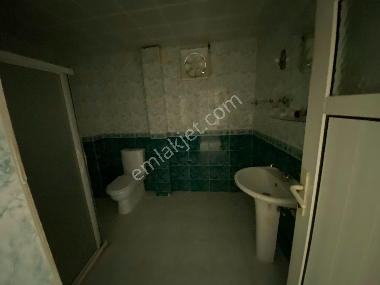 Buca Ufuk Mah.de 3+1 125m2 Dgazlı Ayrı Mutfak Giriş Kat Kiralık Daire - Görsel 20