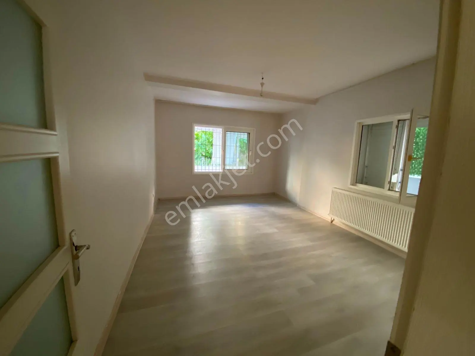 Buca Ufuk Mah.de 3+1 125m2 Dgazlı Ayrı Mutfak Giriş Kat Kiralık Daire - Görsel 3